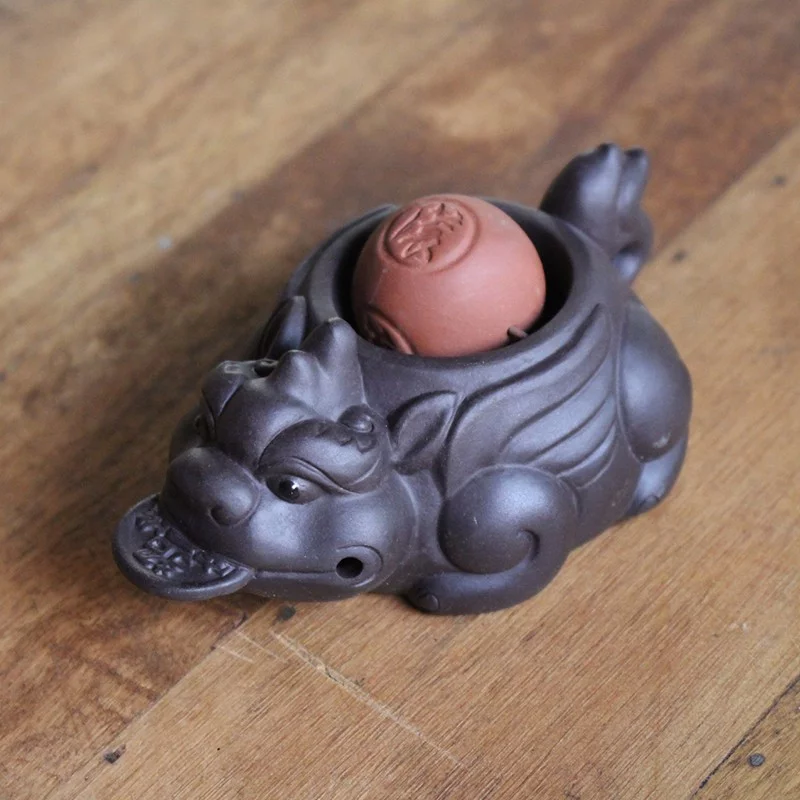 908 Ceramic dragon tea figurine with ball