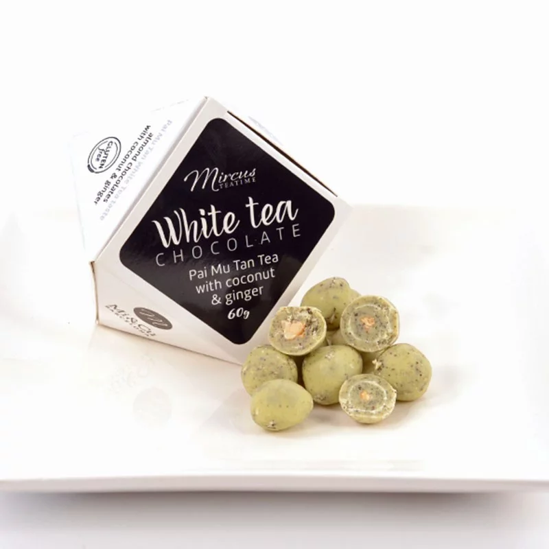 1268 Almonds with Pai mu dan tea and coconut