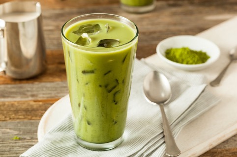 Cold matcha tea